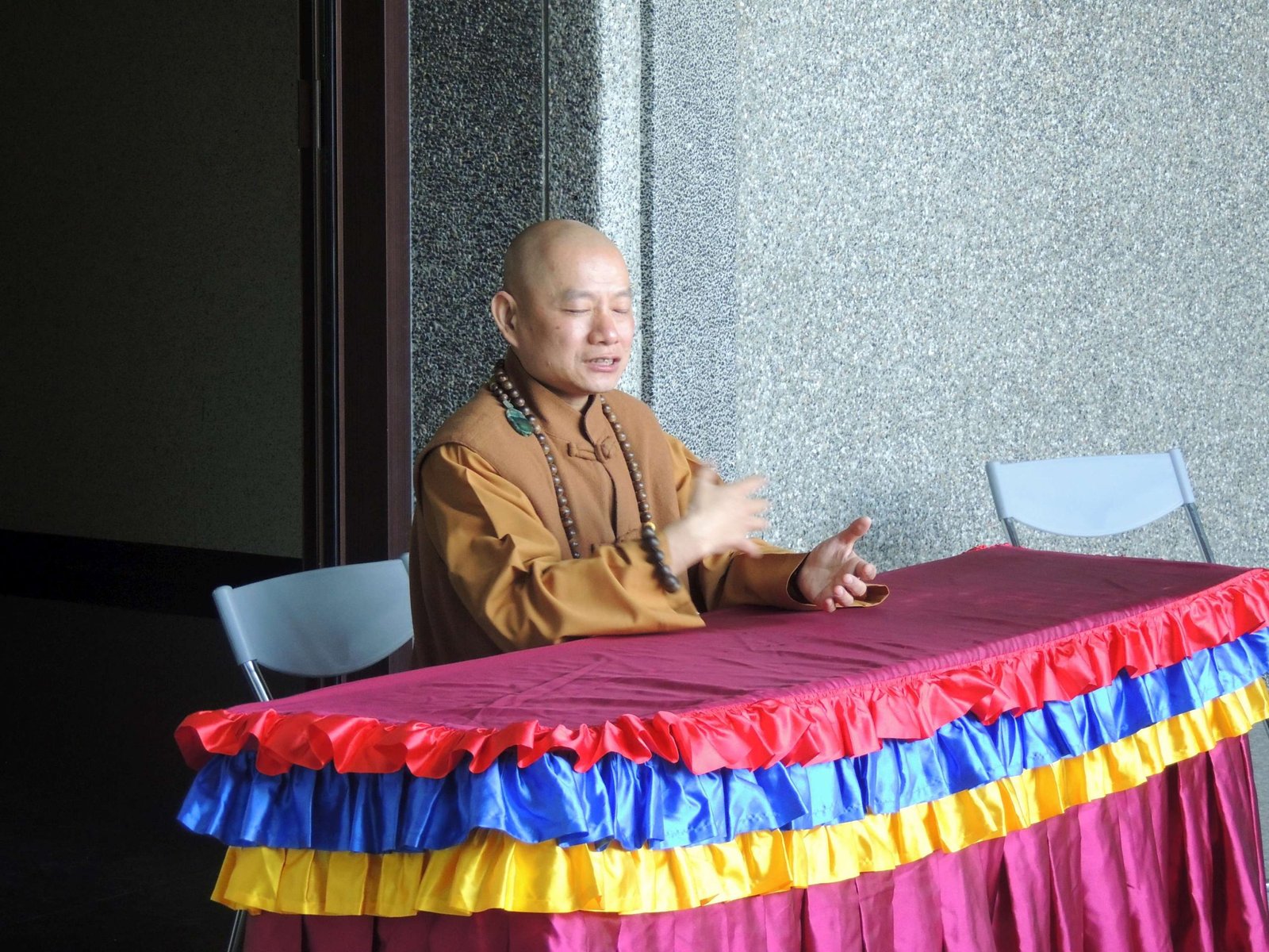 105.02.8新春點燈師父開示